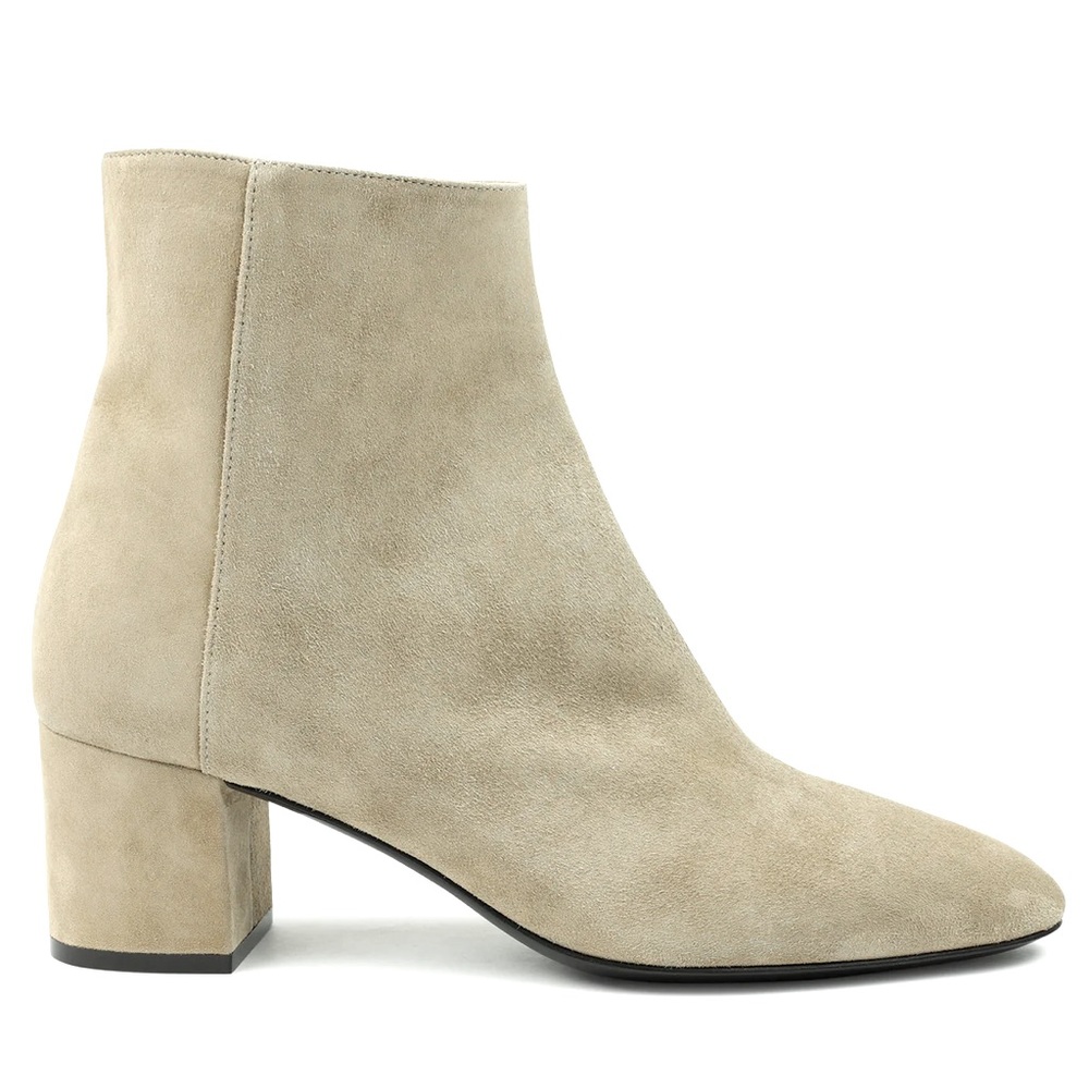 Bruno Magli Vinny Suede leather in Almond Color Size 8.5